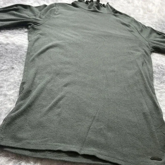 🔥4/$20 Hollister  Ruffle Turtleneck - Picture 11 of 12